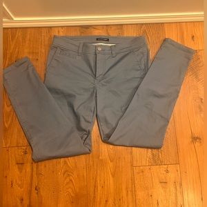 Hawthorn 3/4 length pants. Like new!